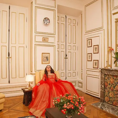 Apartment Palace *