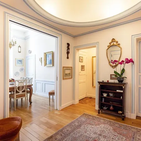 Apartment Palace *